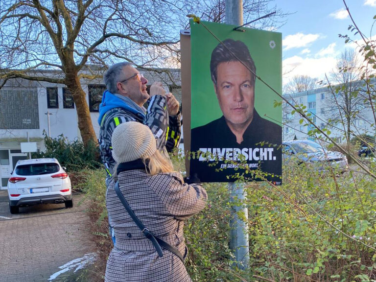 Wir Plakatieren den Stadtbezirk